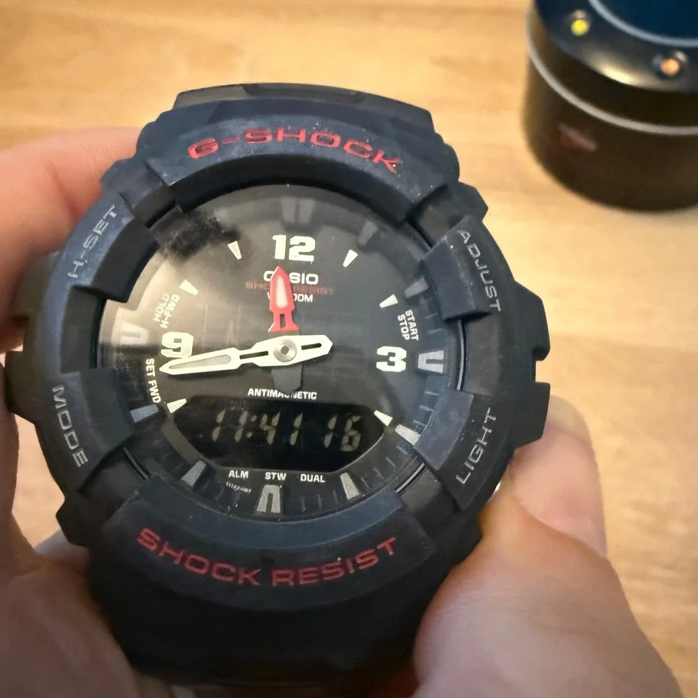 Casio G-Shock G-100 Watch Black Red Analog Digital Shock Resist 5158 with Tin